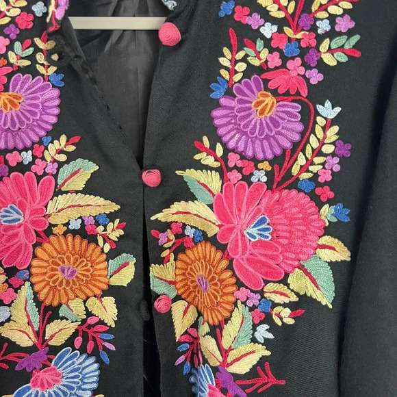 Vintage Woolen Floral Embroidered Jacket - Picture 7 of 13